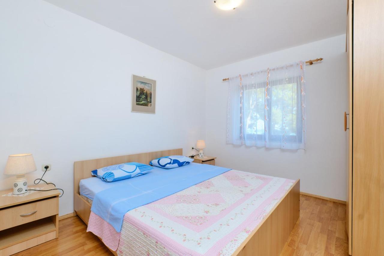 Apartments With A Parking Space Cunski, Losinj - 7867 Экстерьер фото