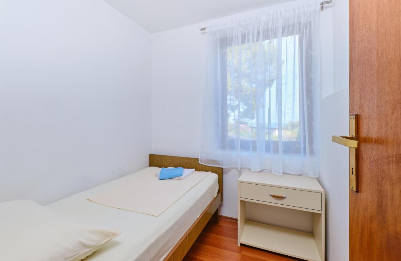Apartments With A Parking Space Cunski, Losinj - 7867 Экстерьер фото