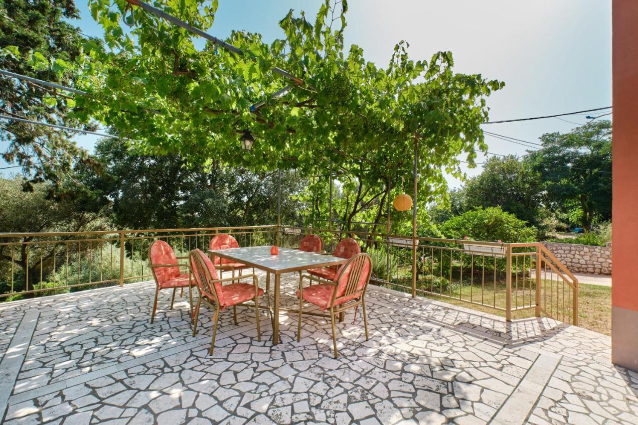 Apartments With A Parking Space Cunski, Losinj - 7867 Экстерьер фото