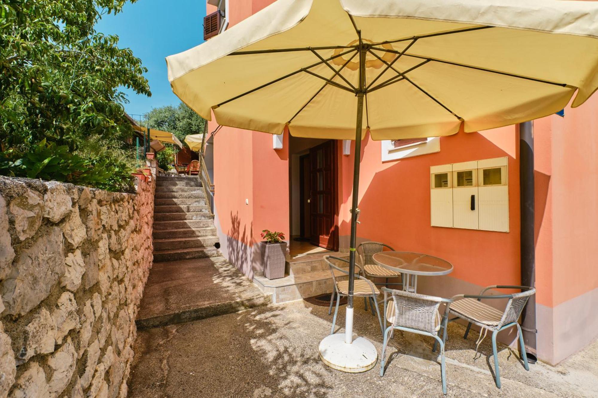 Apartments With A Parking Space Cunski, Losinj - 7867 Экстерьер фото
